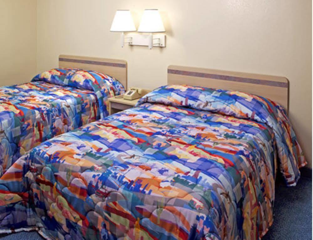 Motel 6-Newport, Tn Exteriör bild
